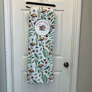 Willow Grove mushroom throw
